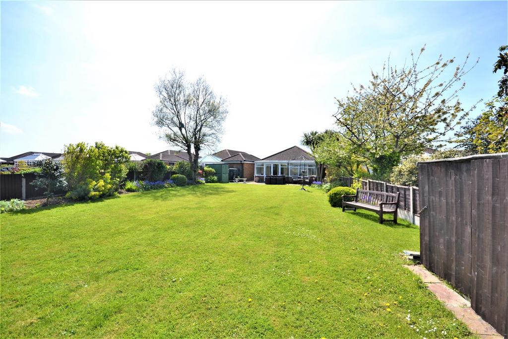 Wick Farm Road, St. Lawrence 3 bed detached bungalow for sale £520,000