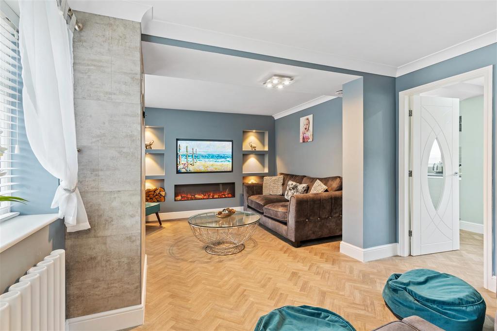 Pangbourne Close, West Denton Park, Newcastle Upon Tyne 3 bed semi