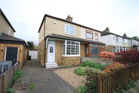 15 Glenfield, Shipley, BD18 1ER