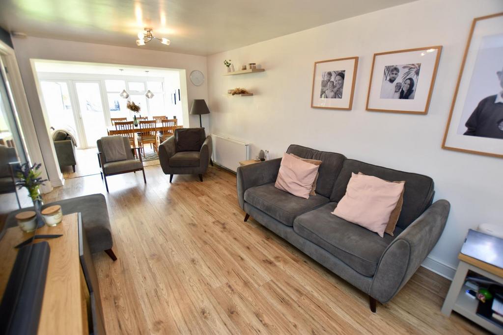 Haynestone Road, Coundon, Coventry 3 bed semidetached house £330,000
