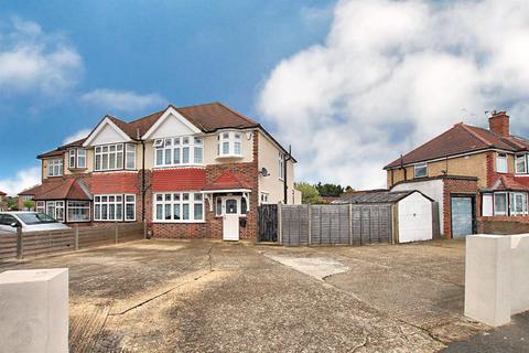 2 Browning Way, Hounslow, TW5 9BE