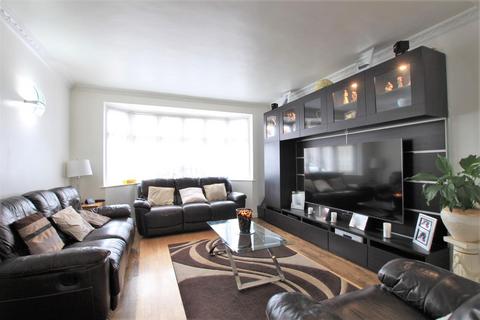 2 Browning Way, Hounslow, TW5 9BE