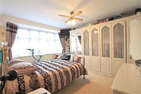 2 Browning Way, Hounslow, TW5 9BE