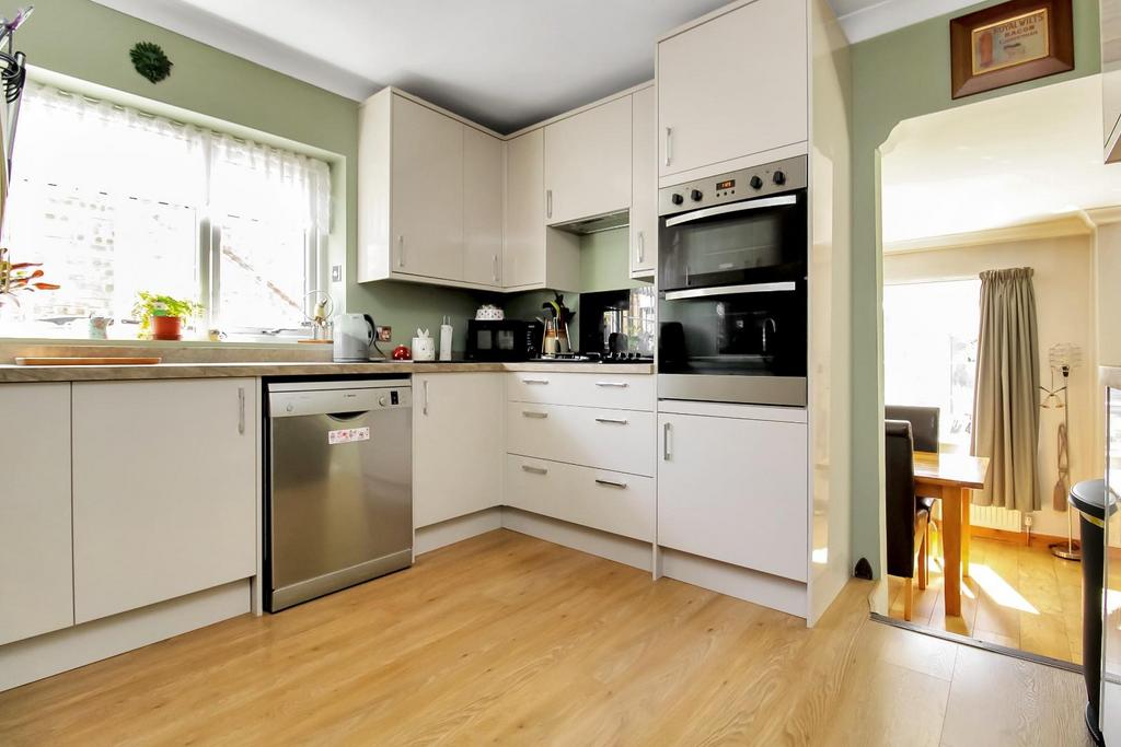 Penny Lane, Ripon 5 bed detached house for sale £550,000