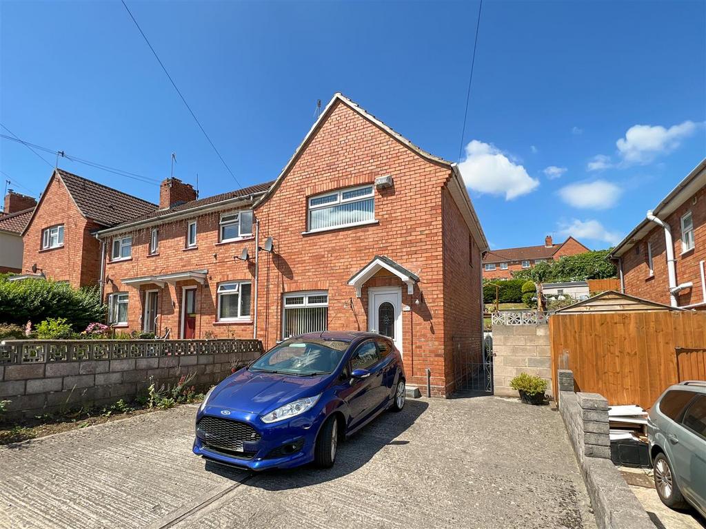 Glyn Vale, Bedminster, Bristol, BS3 5JF 3 bed semidetached house for