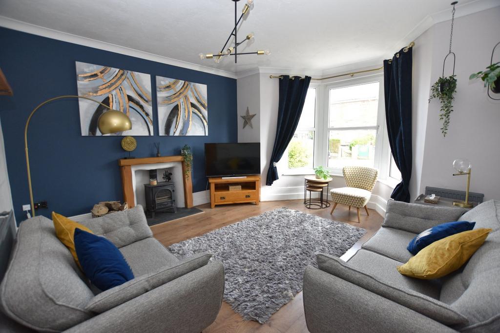 Mount Ambrose, Redruth, Cornwall, TR15 4 bed semidetached house for