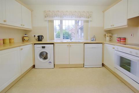 3 bedroom end of terrace house for sale - Risley Hall, Risley