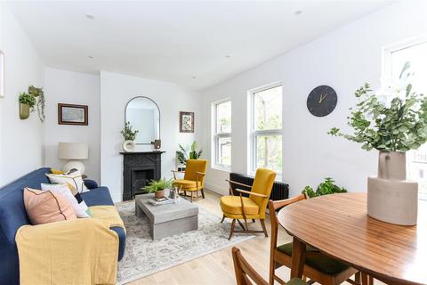 59 Bemsted Road, London, E17 5JY