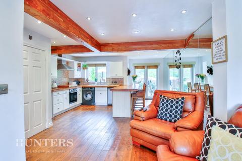 9 Grisedale Close, Middleton, Manchester, M24 5RB