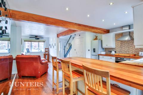 9 Grisedale Close, Middleton, Manchester, M24 5RB