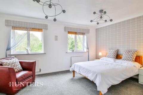 9 Grisedale Close, Middleton, Manchester, M24 5RB