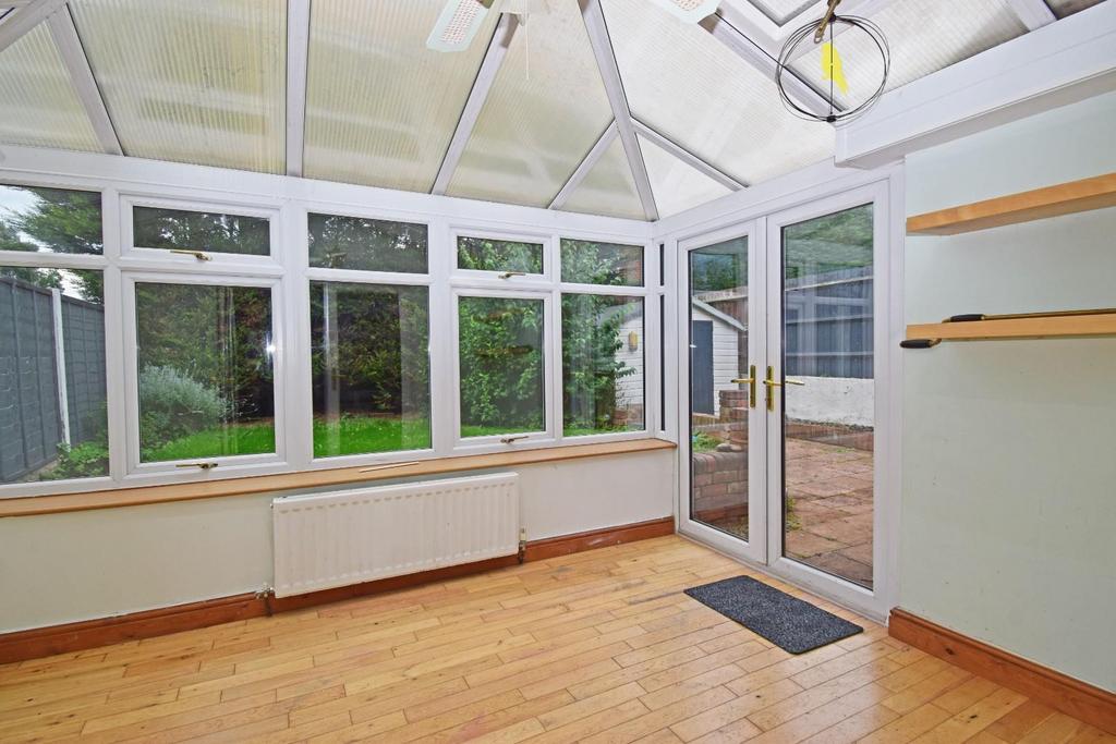 64 Barley Mow Lane, conservatory.jpg
