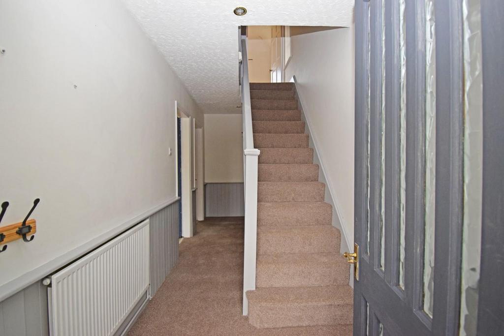 64 Barley Mow Lane, hall.jpg