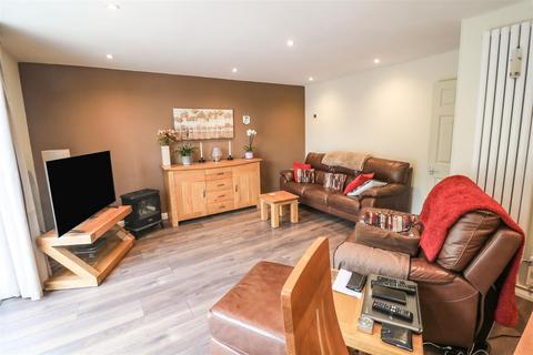 97 Milwards, Harlow, CM19 4SQ