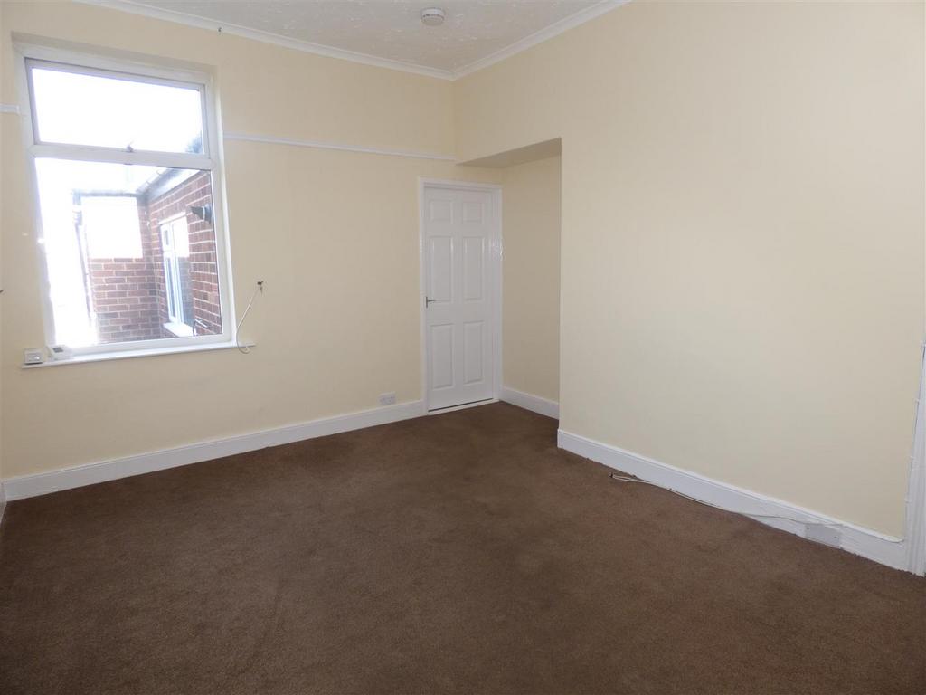 Grey Street, North Shields 3 bed apartment £650 pcm (£150 pw)