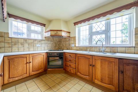 4 bedroom detached house for sale, Hawth Way, Seaford