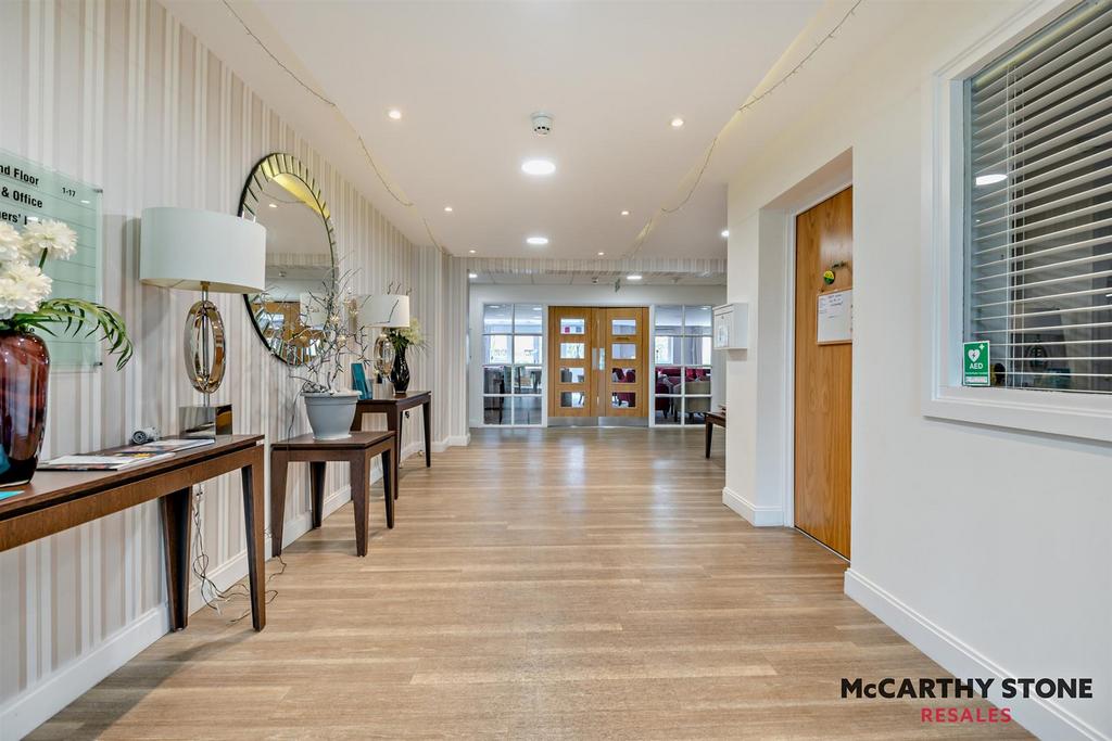 8586386-interior19-800.jpg