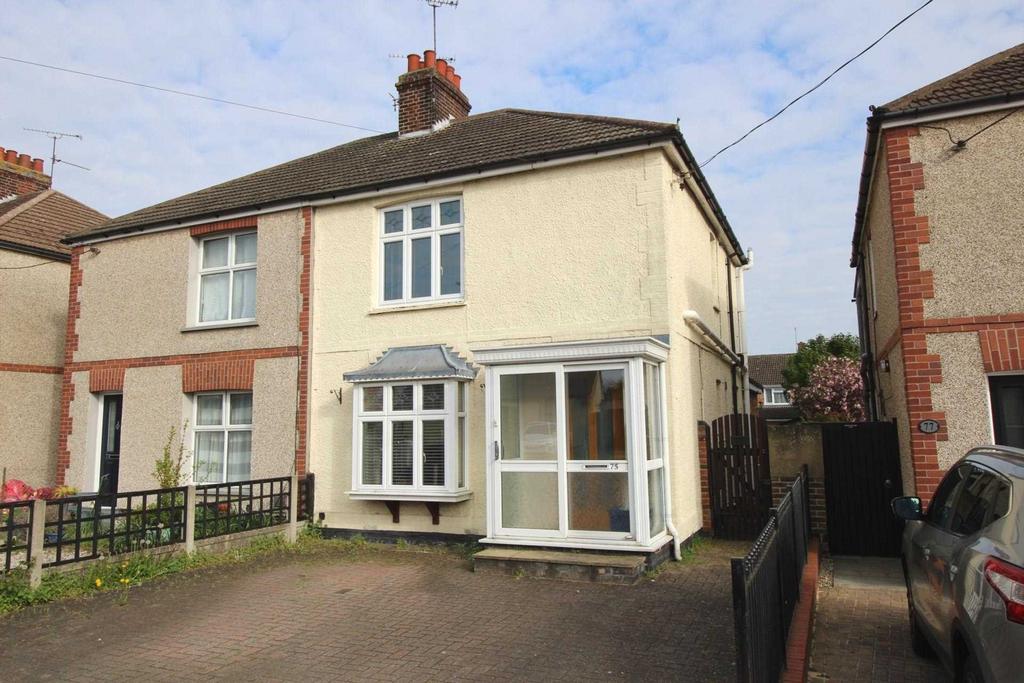 Cross Road, Maldon 3 bed semidetached house for sale £360,000