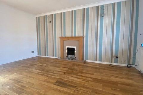 3 bedroom house to rent, Pickering Crescent, Swallownest, Sheffield, South Yorkshire, S26