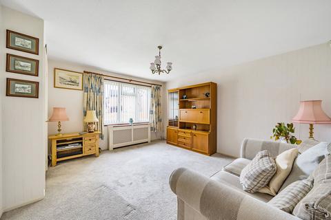 3 bedroom semi-detached house for sale, Norwood Grove, Harrogate, HG3