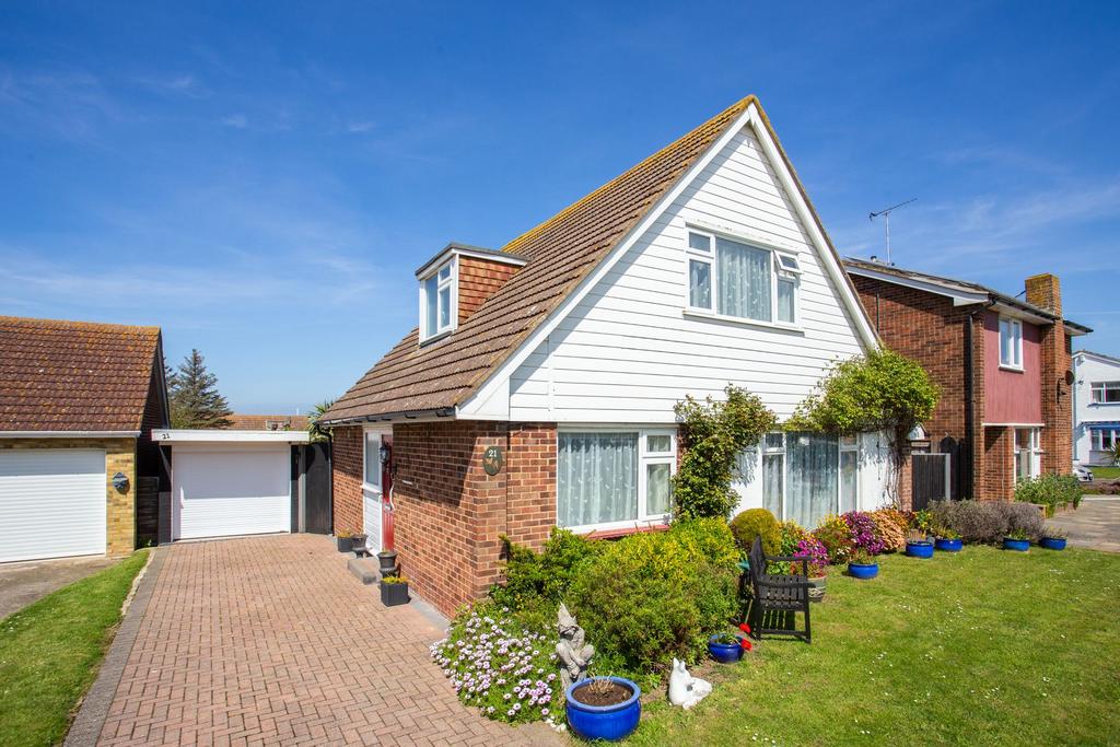 Ocean Close, Birchington, CT7 3 bed detached house for sale £550,000