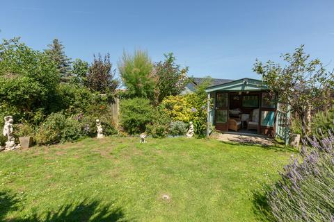 3 bedroom detached house for sale - Ocean Close, Birchington, CT7
