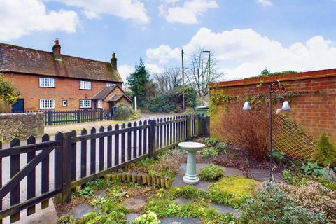 3 bedroom house for sale, The Flintings, Gaddesden Row