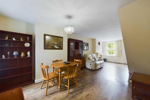 20 Cotterells, Hemel Hempstead, HP1 1JE