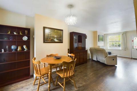 20 Cotterells, Hemel Hempstead, HP1 1JE