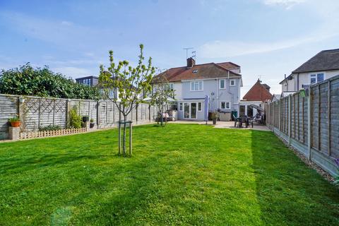 37 Ulster Avenue, Shoeburyness, Southend-on-sea, SS3 9HL