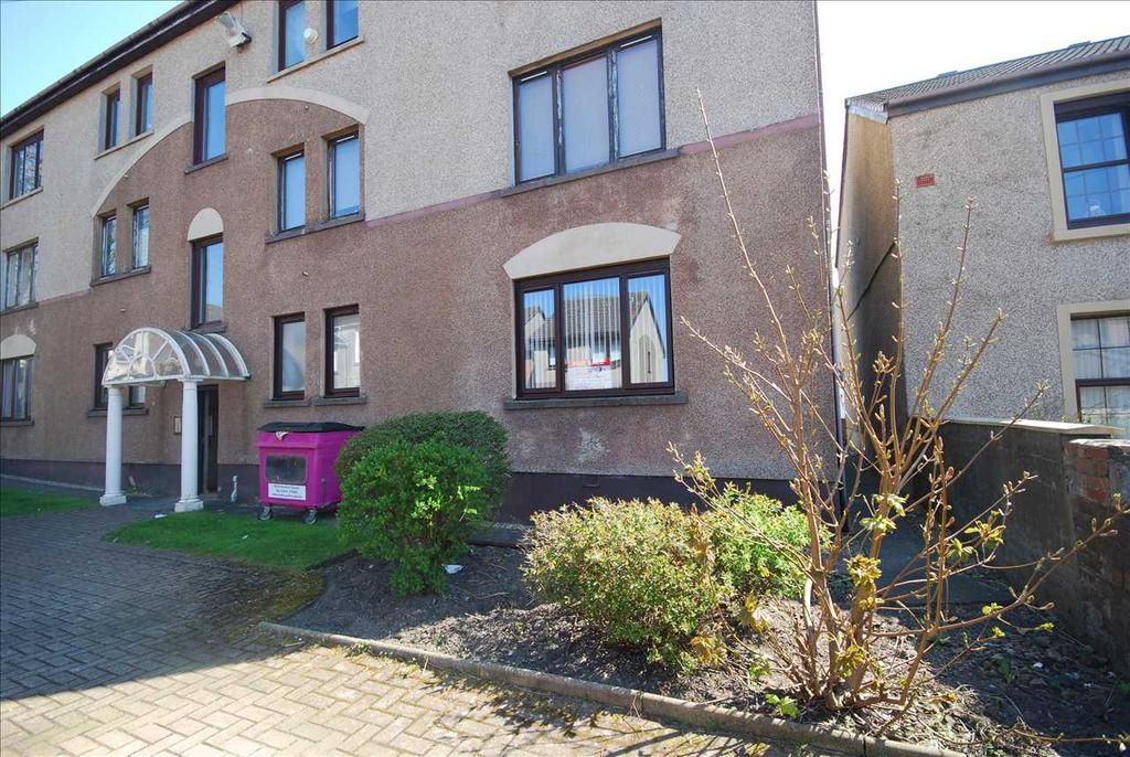 Caledonia Road, Ardrossan 2 bed flat for sale £63,000