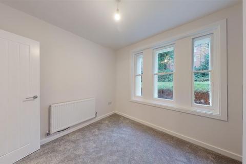 3 bedroom flat for sale, Trinity Gardens, Folkestone, CT20