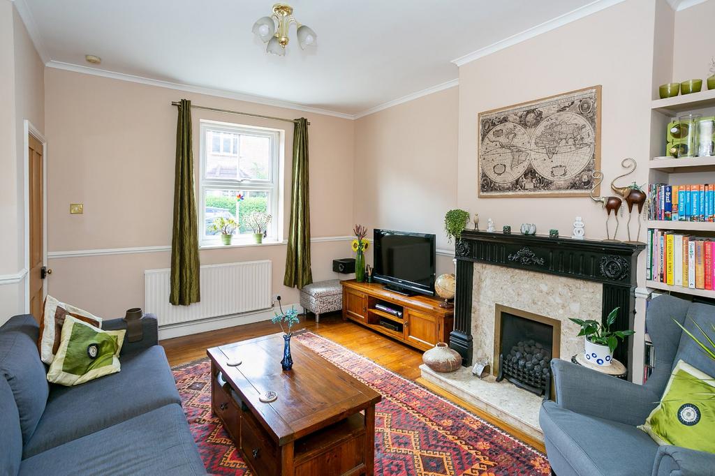 Stanmore Road, Watford, Hertfordshire, WD24 2 bed terraced house for