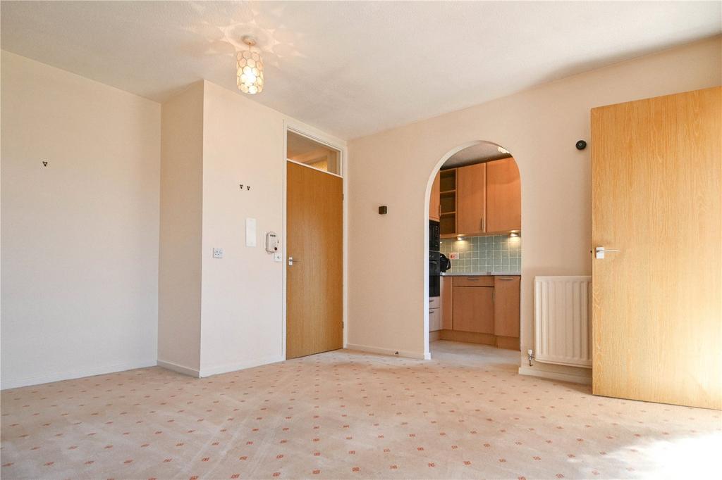 Harden Keep, Millpool Way, Smethwick, West Midlands, B66 2 bed bungalow for sale £115,000