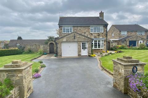 5 Ambleside Walk, Wetherby, LS22 6DP