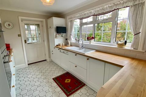 5 Ambleside Walk, Wetherby, LS22 6DP