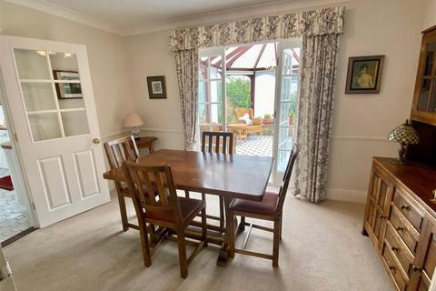 5 Ambleside Walk, Wetherby, LS22 6DP