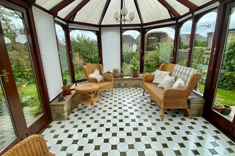 5 Ambleside Walk, Wetherby, LS22 6DP