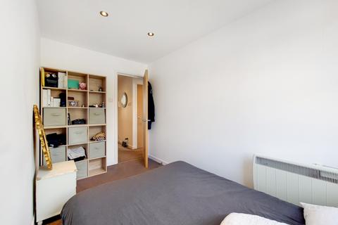 2 bedroom flat to rent, Deptford Church Street, Deptford, London, SE8