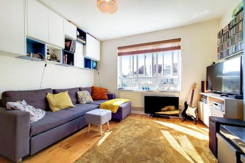 2 bedroom apartment for sale, Buckhurst, Dalmeny Avenue, London, N7