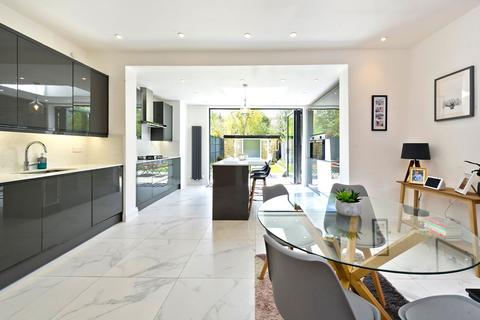 4 bedroom semi-detached house for sale, Coval Road, London, SW14
