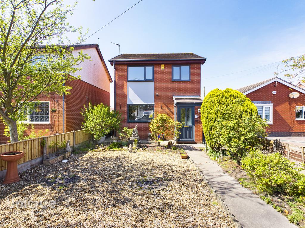 Fleetwood Road, Fleetwood, FY7 3 bed detached house £225,000
