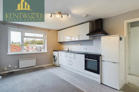 2 bedroom flat for sale, Burnham, Slough SL1