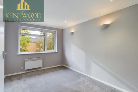 2 bedroom flat for sale, Burnham, Slough SL1