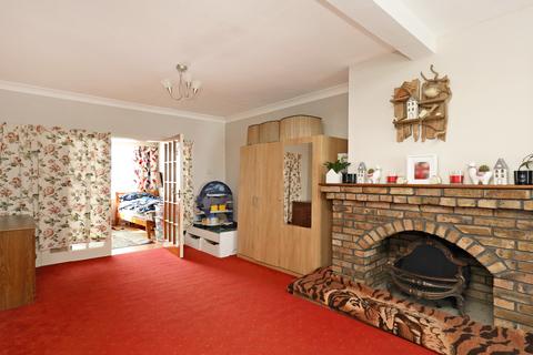 48 Middleton Avenue, Greenford, UB6 8BS