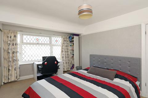 48 Middleton Avenue, Greenford, UB6 8BS