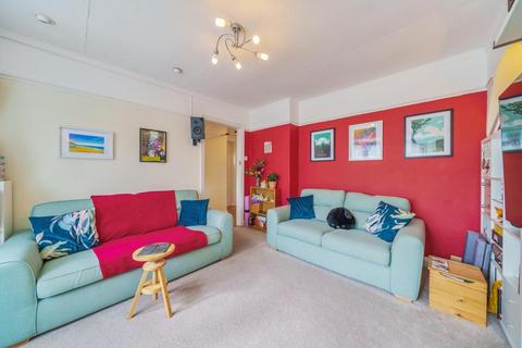 94 Staverton Road, Reading, RG2 7LG