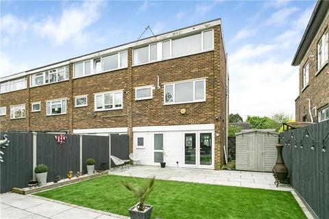 1 Windsor Road, Sunbury-on-thames, TW16 7QY