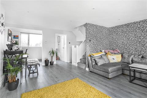 1 Windsor Road, Sunbury-on-thames, TW16 7QY