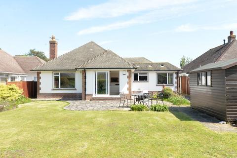 20 Barton Croft, Barton On Sea, New Milton, BH25 7BT